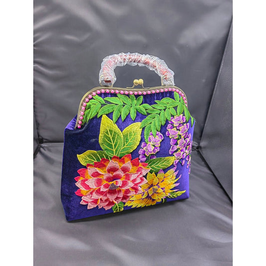 Women's Velvet Embroidery Handbag Handmade Clasp Purse Redwood Handle