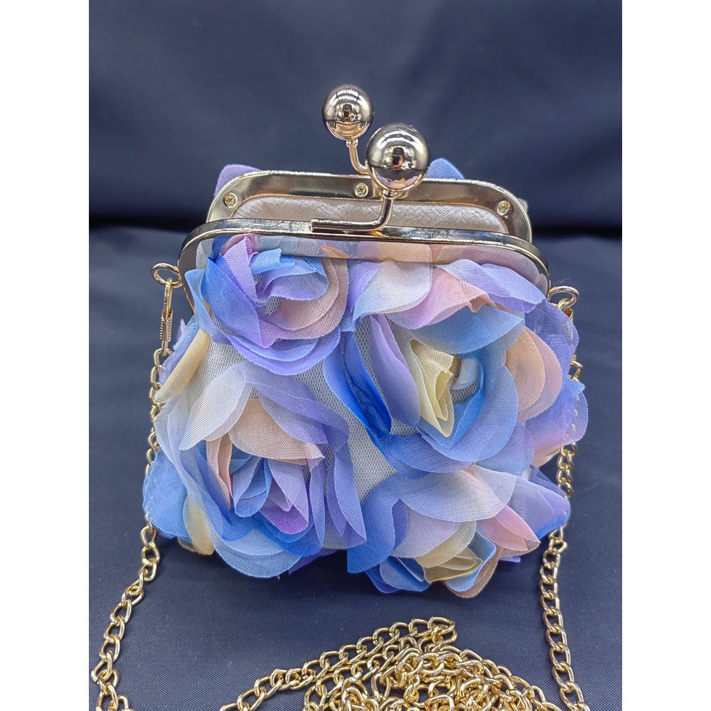 Women's Mesh Flower Clasp Purse Handmade Bag